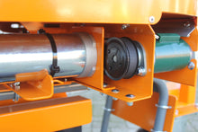Load image into Gallery viewer, Flingk SE250 Electric Powered Spreader